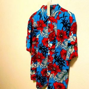 Men’s Hawaiian shirt!